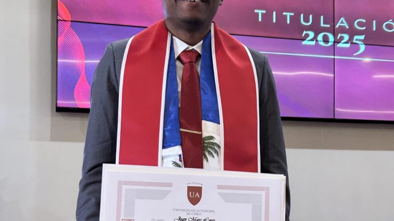 Jean Marc Louis: un joven haitiano de Croix-des-Bouquets que logra graduarse en Chile pese a enormes desafíos