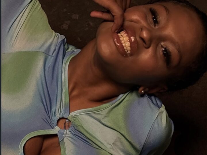 LIL Shara , La voz femenina del rap haitiano que conquista Chile paso a paso