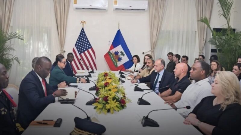 Gobierno de Haití sostiene reunión con delegación del Congreso de Estados Unidos para abordar las prioridades estratégicas del país
