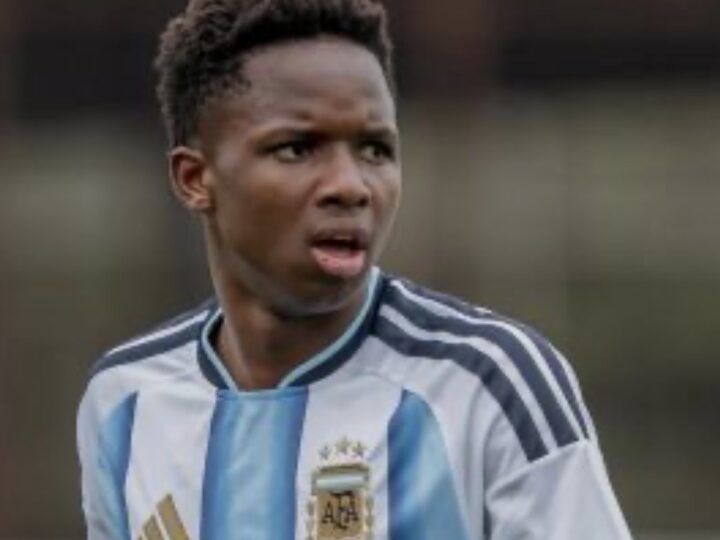 Quién es Kiki Ramos, el jugador argentino nacido en Haití, que debutó con gol en la selección juvenil: « Nunca me sentí discriminado »
