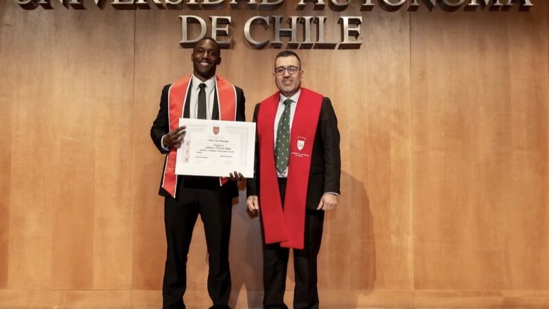 Camilo Beausejour obtiene el título de Magíster en Gobierno y Dirección Pública en la Universidad Autónoma de Chile