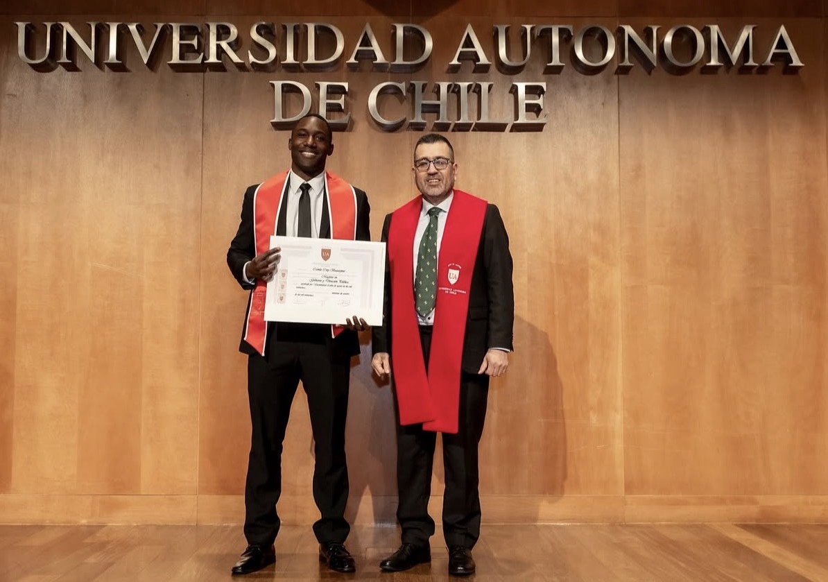 Camilo Beausejour obtiene el título de Magíster en Gobierno y Dirección Pública en la Universidad Autónoma de Chile