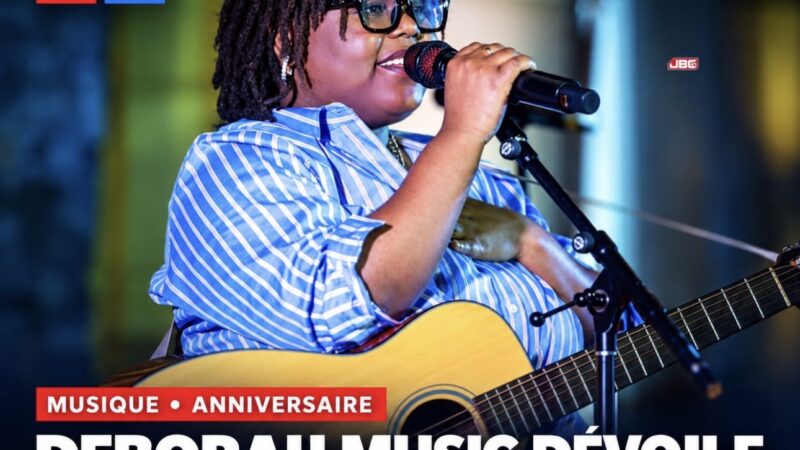 A l’occasion de son anniversaire, Célébré le 26 septembre 2026,  DEBORAH HENRISTAL  À Dévoilé son Nouveau Single.