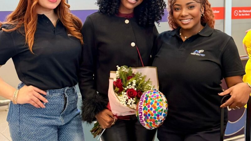 Miss Naika Suze Love Ermonfils ya se encuentra en Chile para participar en la Nuit d’Excellence 2026